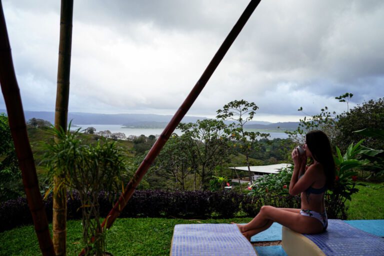 Essence Arenal Spa