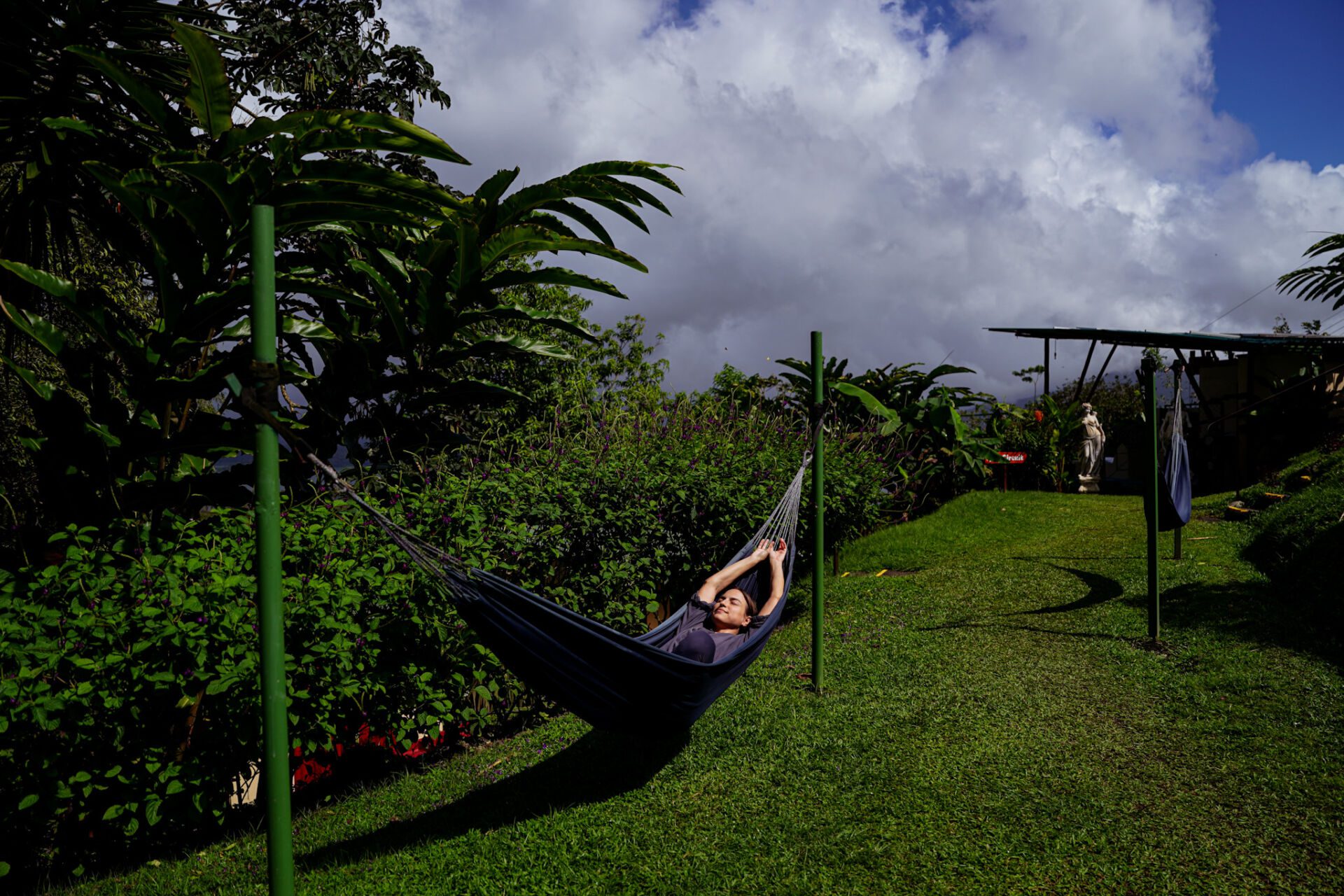 Nomades Numériques - Nómadas Digitales - Digital Nomaden - Digital Nomads - Essence Arenal Nature & Relax